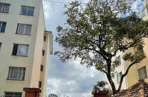 SUNNING HILLS(LAVINGTON)